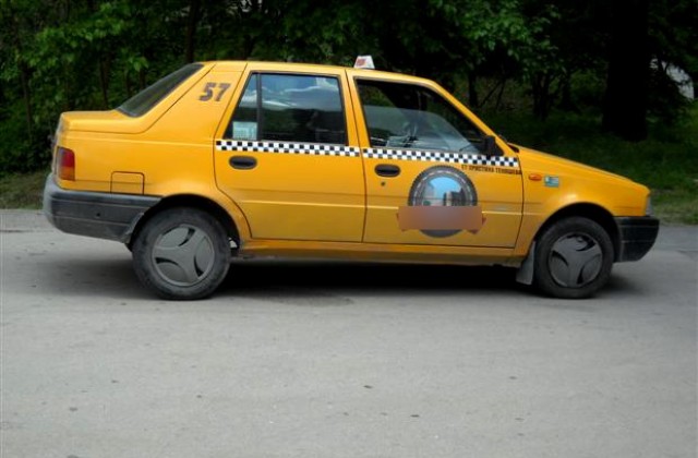 Общинските съветници ще определят минимална цена за такситата в Шумен
