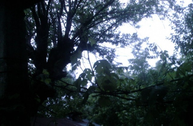 Ще продължи да нахлува студен въздух