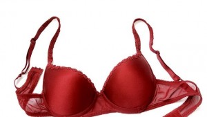 Сутиен спаси бразилка от куршум