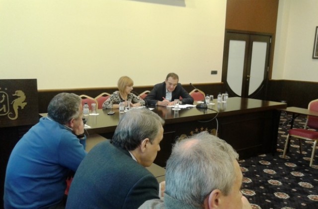 Варненски учители: Финансирането на частните училища е все едно да се дават пари на всяка частна фирма