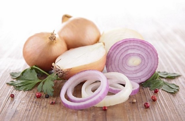 Товарен космически кораб ще достави на МКС лук и майонеза