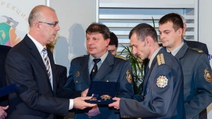 Наградиха четирима пожарникари от Северозапада