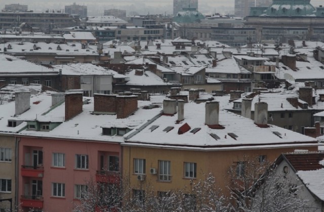 Продължава да нахлува студен въздух