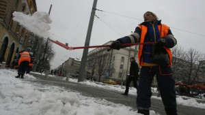 Столични инспектори пишат глоби за непочистен сняг