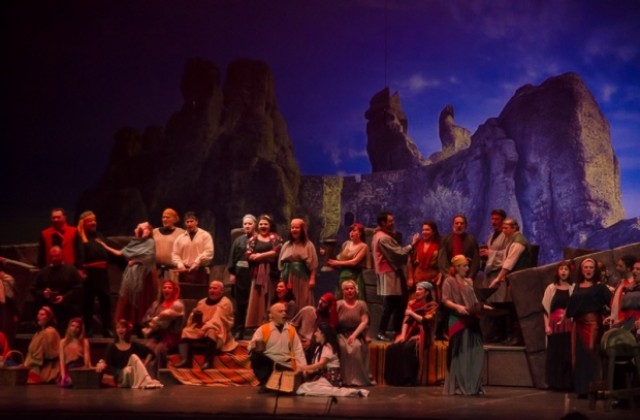 Русенската опера гостува с Трубадур във В. Търново