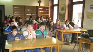 Деца се учиха да сърфират в интернет без да се