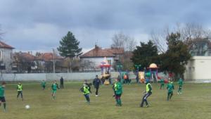 Юношите старша възраст и родените 2002 г на Велбъжд със