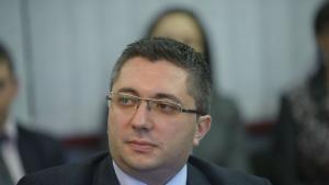 Замминистър разяснява безплатното саниране
