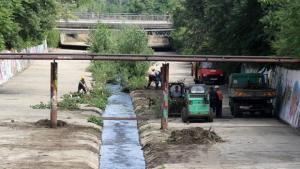 Специална система наблюдава речните корита в София