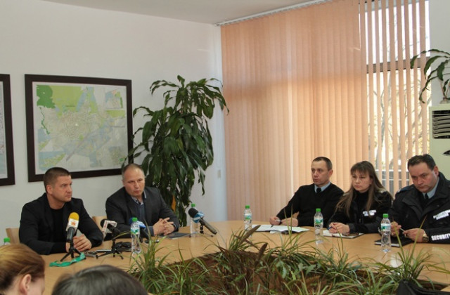 Институциите с общи усилия  за повече сигурност на подрастващите