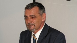 Уручев с призив към младите да са подейни в Младежката