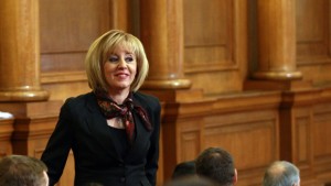 БСП иска да се намалят таксите които хората плащат на