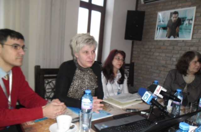 332 са сключените договори по оперативните програми в областта