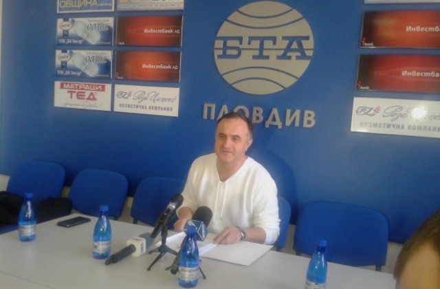 Никленов съди общината, заради концесията на „Нептун“