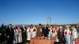 Короноваха цар на виното в Стралджа