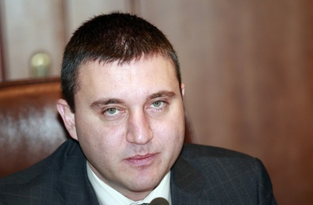 Горанов: Винаги, когато има дефицит, трябва да се поемат дългове