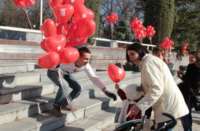 Обявиха старта на кампанията „Аз обичам Стара Загора“