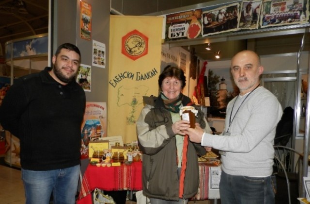 Елена представи туристическите си дадености на борсата Ваканция и СПА Експо