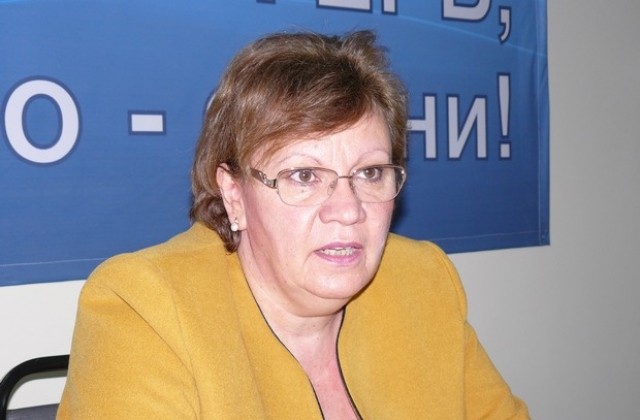 К.Маринова:Държавата да се намеси по-активно за решаването проблемите на болницата в Ловеч