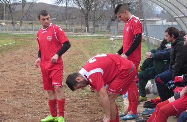 „Ботев” изпусна „Марек” Дупница