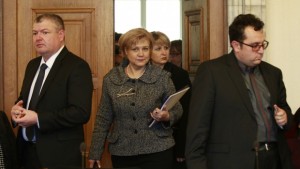 БСП пита как са избрани банките за емитиране на нов