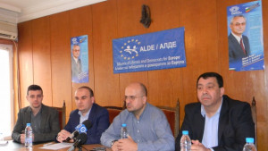 Евродепутатът от ДПС Илхан Кючюк откри информационен офис във Велико