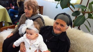 Баба Манка на 100 години