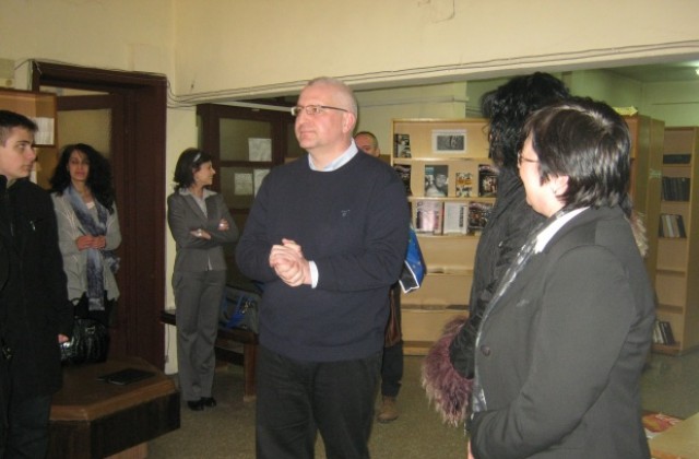 Светослав Малинов се е заел с решаване на проблемите на библиотеките в страната