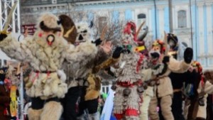 Стотици участници се включиха в Карнавала на Сирни заговезни