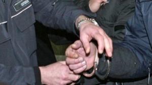 Задържаха трима непълнолетни за кражби