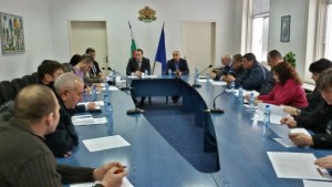 Засилват контрола по обектите за продажба на дървесина в Търговищко