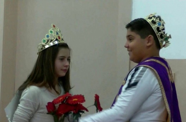 Ученици от П. Тръмбеш ще представят областта в театрален фестивал на немски език