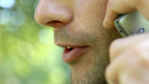 ФБР и АНС няма да допуснат непробиваеми мобилни телефони на