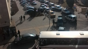 Санкционираха 75 водачи за неправилно паркиране в центъра на Сливен
