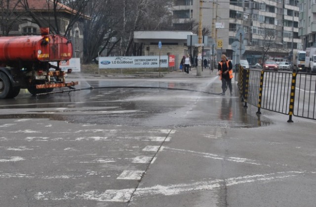 Започна пролетното почистване на Русе