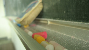 Родители на протест срещу връщането на Класическата гимназия в Модерно