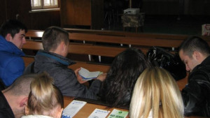 В две училища вече знаят паролата Касова бележка