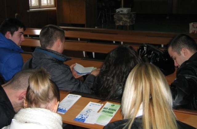 В две училища вече знаят паролата Касова бележка