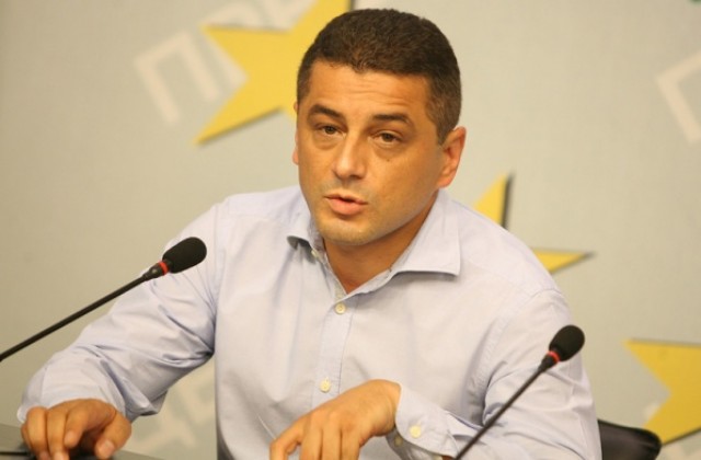 Опозицията иска комисия в НС да разследва кабинета за заема от 16 млрд. лв.