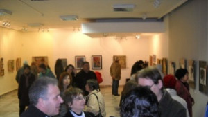 Художнички от различни поколения в традиционната изложба Жени художнички