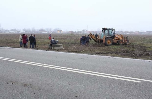 Откраднаха метална решетка на отводнителна тръба в ромския квартал