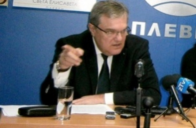 Румен Петков: Искаме оставката на министър Владислав Горанов