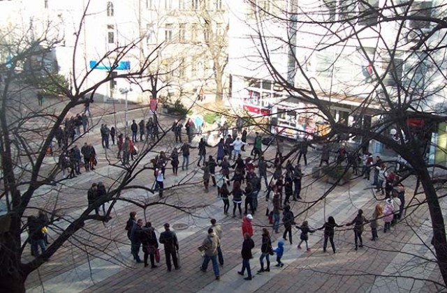 Какво е празник без хоро!