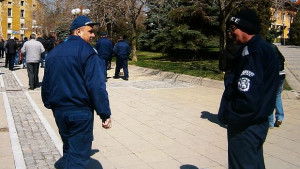 Ограбиха жена пред касите на енергото