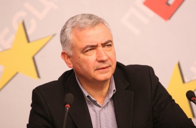 Мерджанов: Оставката на Вучков говори за нестабилност на правителството