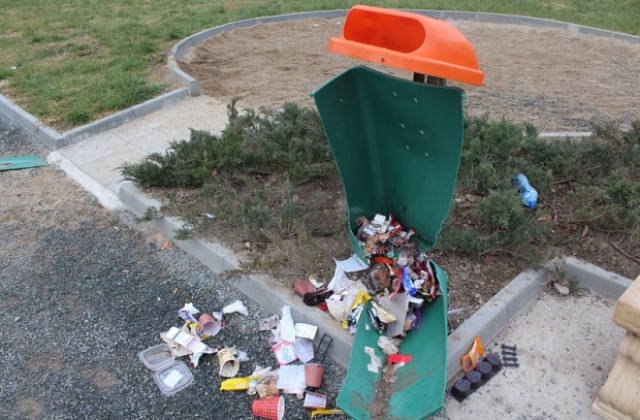 Работниците от Титан-Видин вдигнаха стачка, не са вземали заплати от 8 месеца