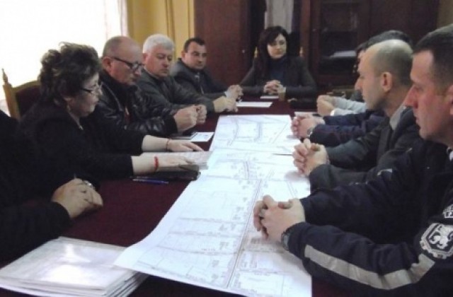 Стартира реконструкцията и доизграждането на канализация по улици в Горна Оряховица