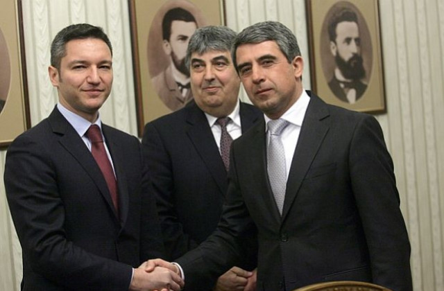 БСП: Заемът е риск за страната