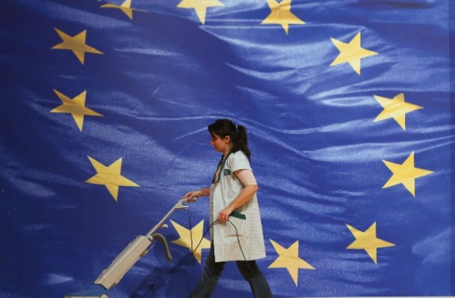 Жените в ЕС печелят с 16% по-малко от мъжете, българките - с 13,5%