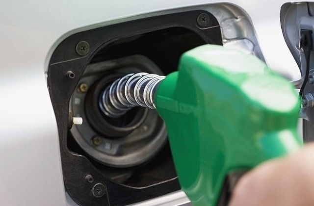 До 9 март данъчните ще получат пълна информация за капацитета на бензиностанциите